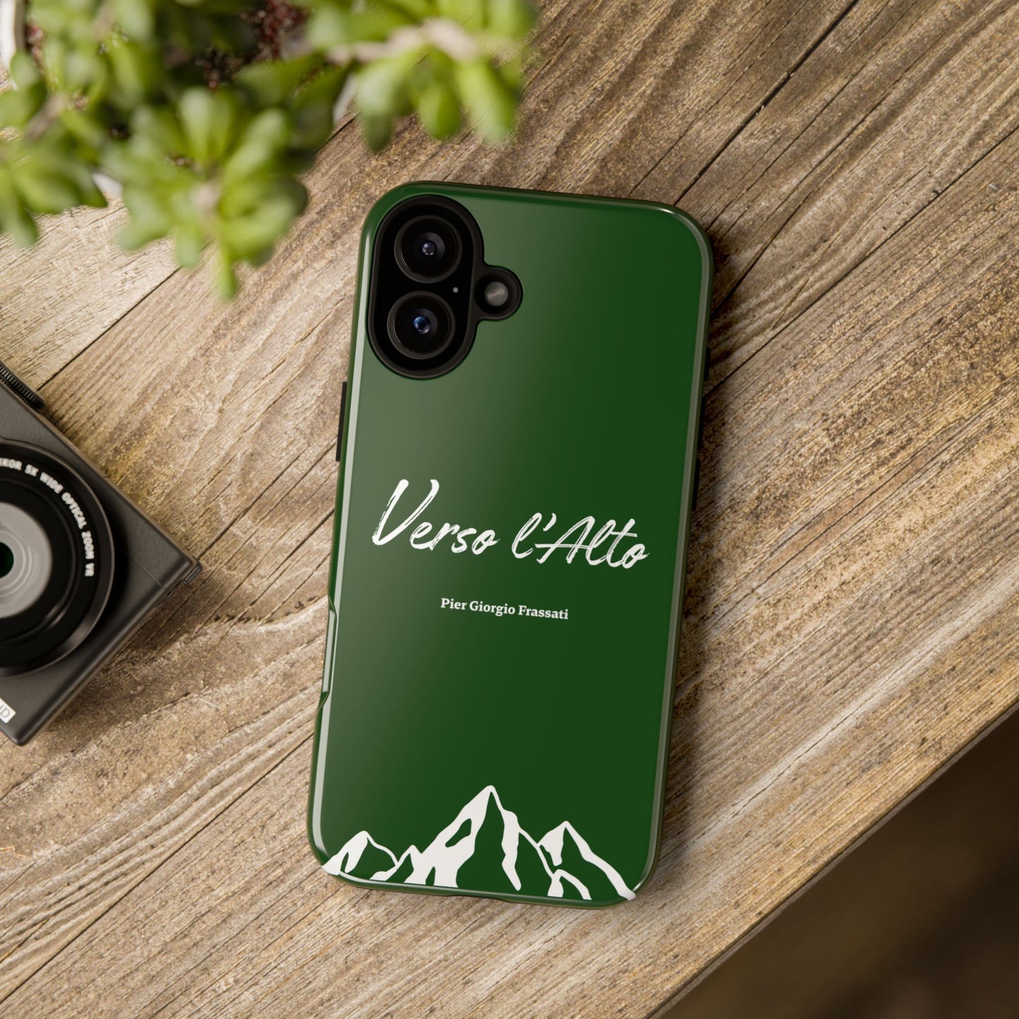 Vert Sapin Mountain Adventure Phone Case - Stylish Verso l'Alto Phone Protection