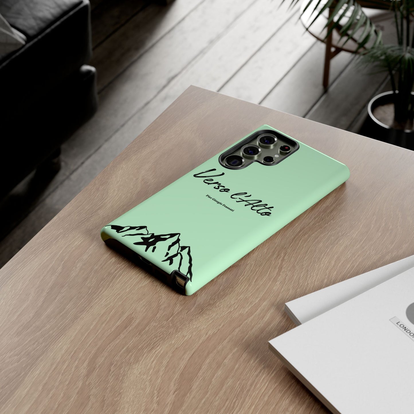 Mint Green Mountain Adventure Phone Case - Stylish Verso l'Alto Phone Protection