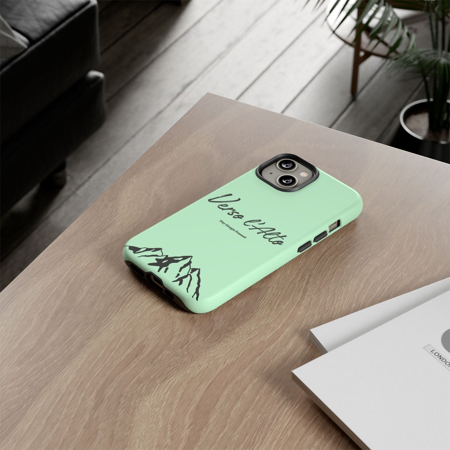 Mint Green Mountain Adventure Phone Case - Stylish Verso l'Alto Phone Protection