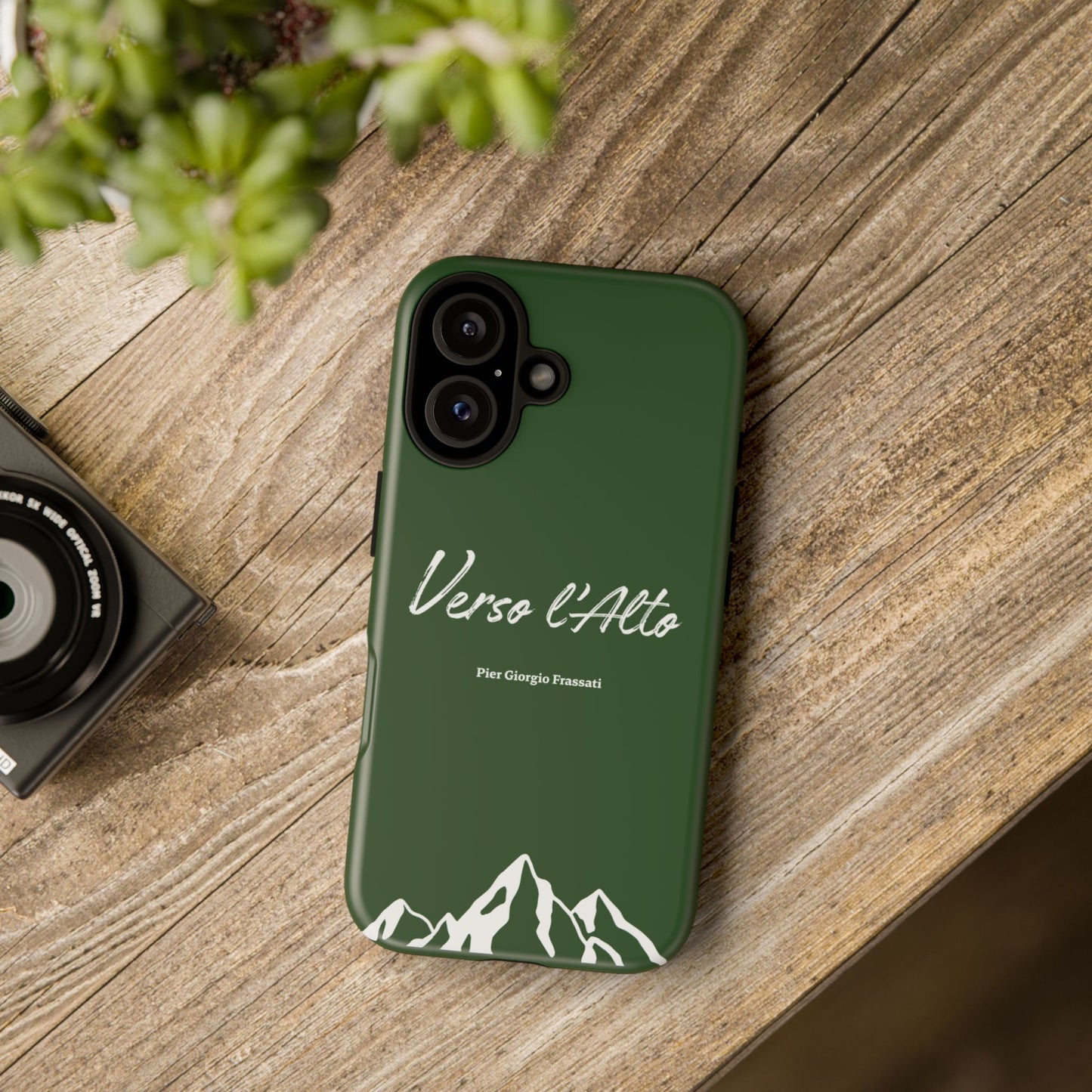Vert Sapin Mountain Adventure Phone Case - Stylish Verso l'Alto Phone Protection