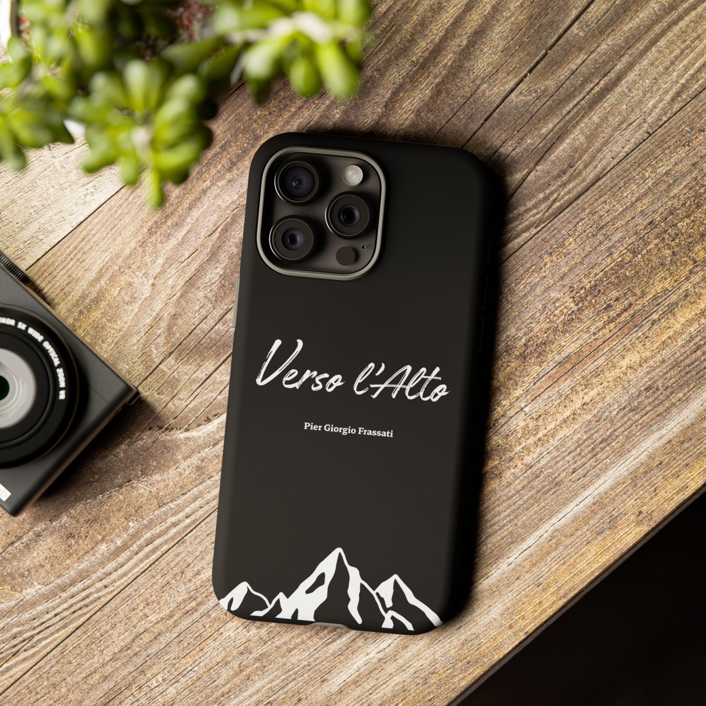 Black Mountain Adventure Phone Case - Stylish Verso l'Alto Phone Protection