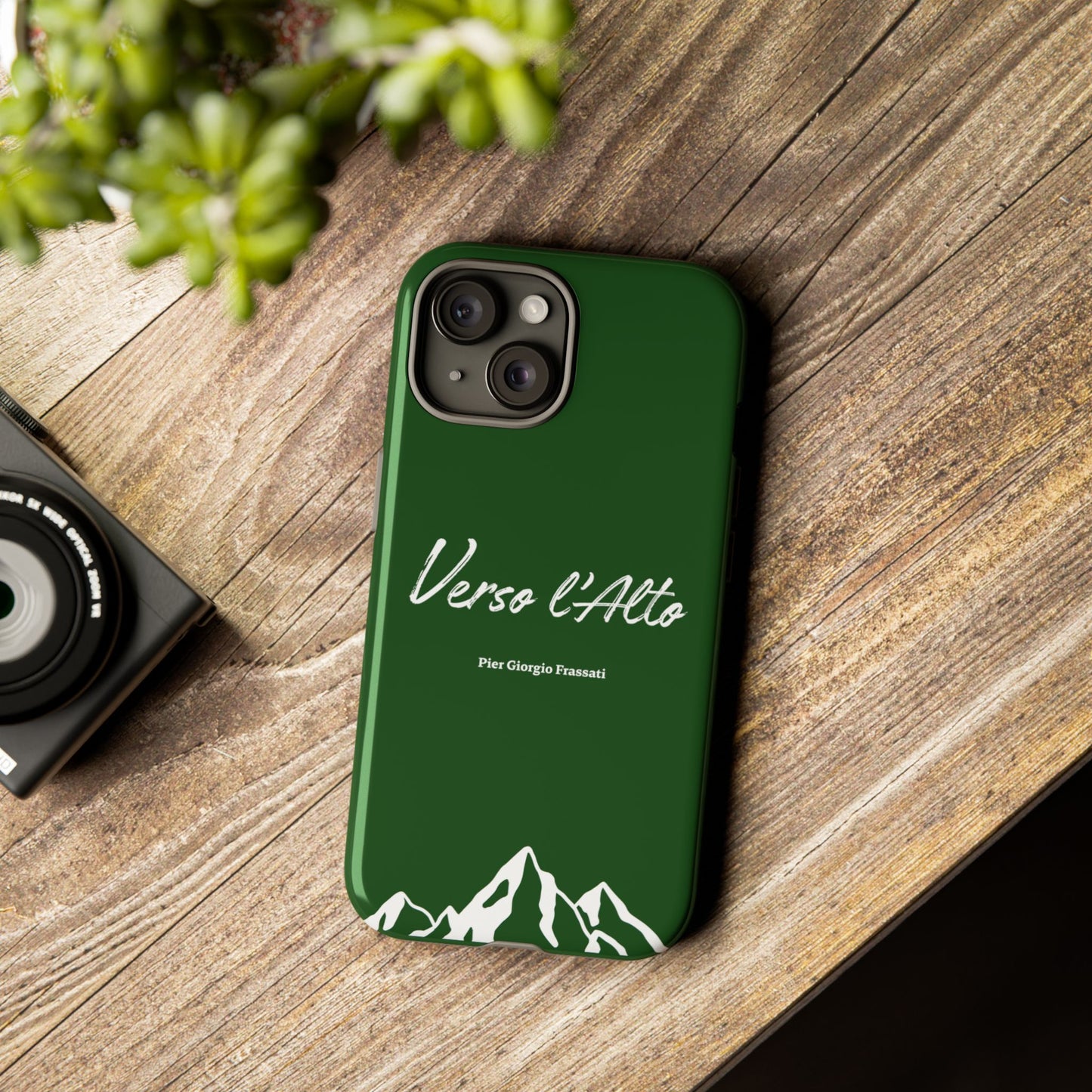 Vert Sapin Mountain Adventure Phone Case - Stylish Verso l'Alto Phone Protection