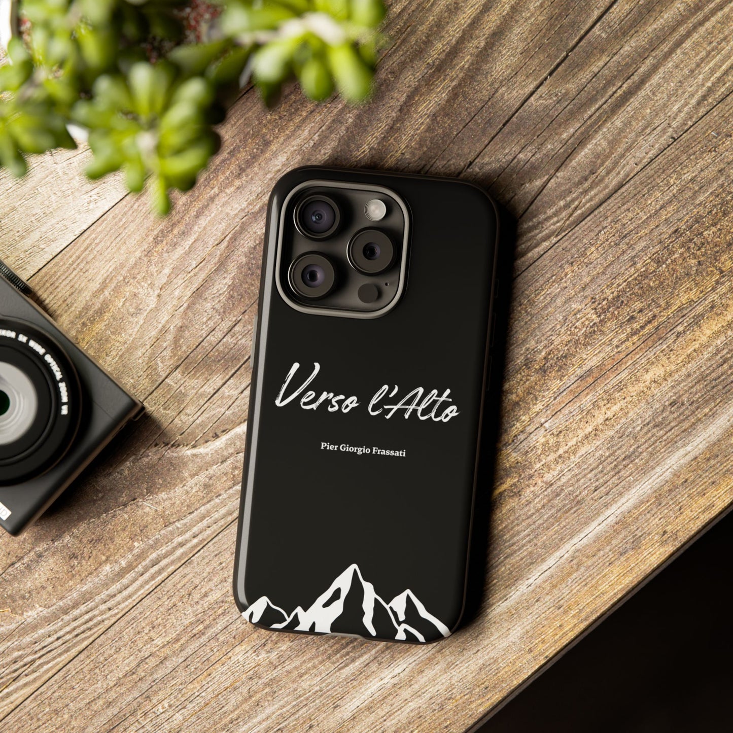 Black Mountain Adventure Phone Case - Stylish Verso l'Alto Phone Protection