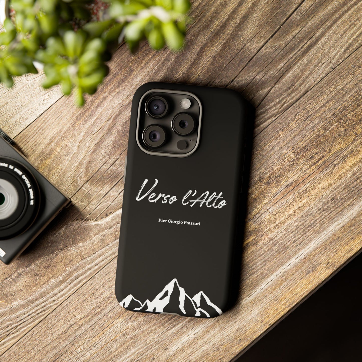 Black Mountain Adventure Phone Case - Stylish Verso l'Alto Phone Protection
